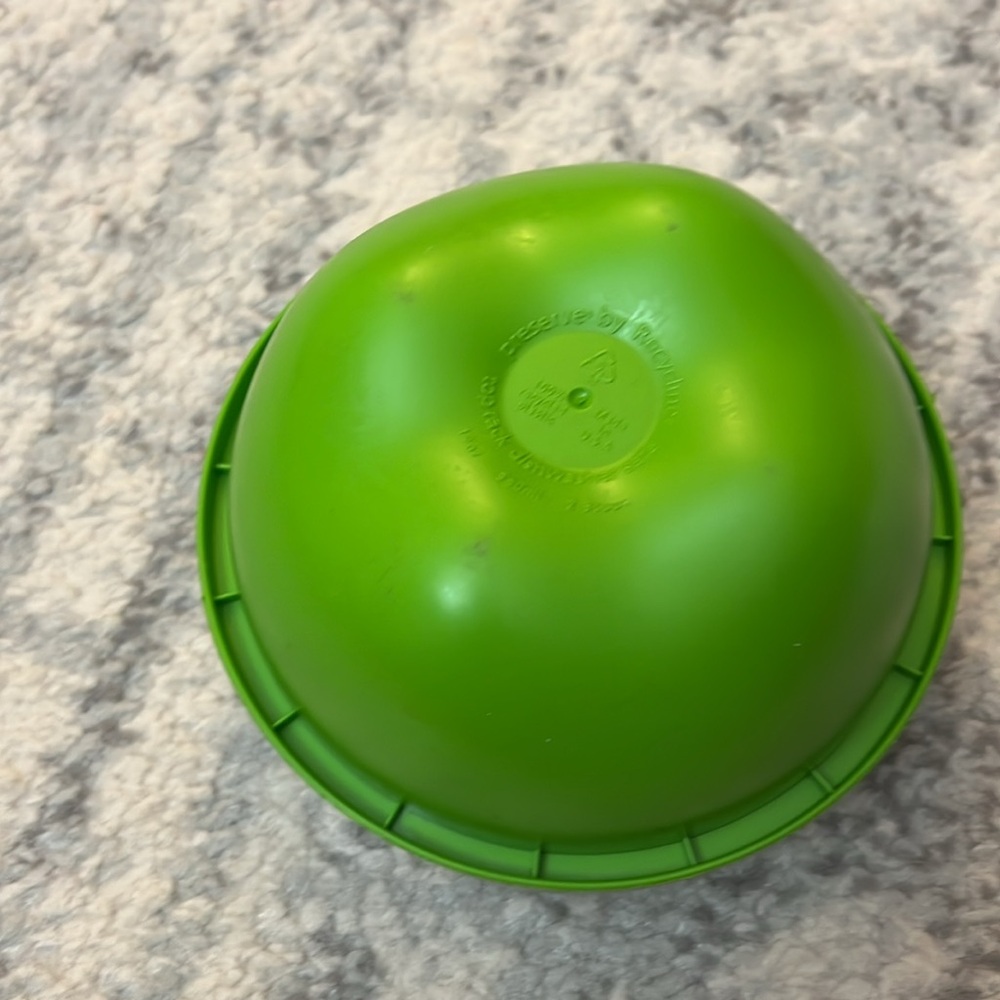 Container - Picture 2 of 3